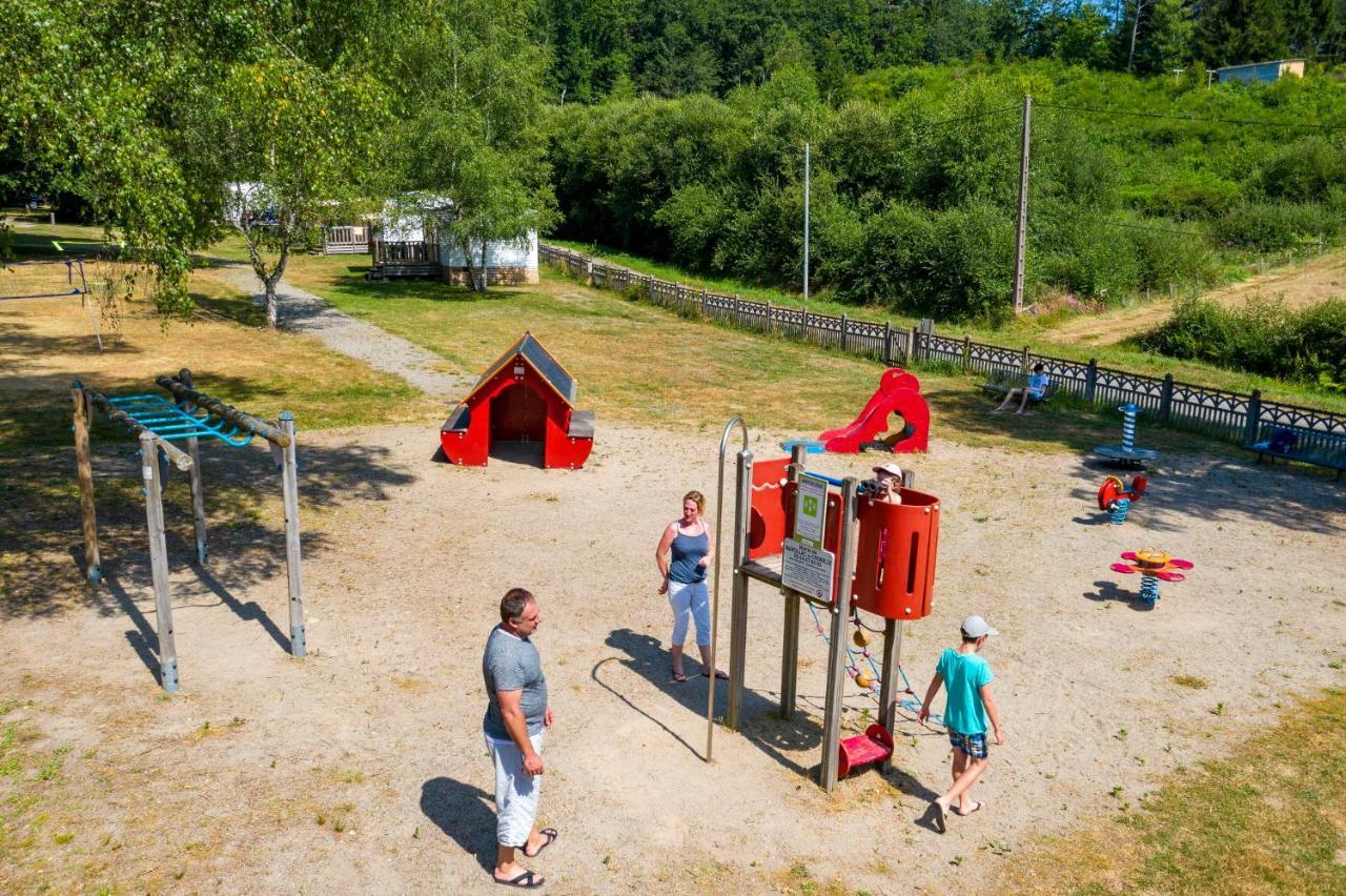 Hotel Camping Du Lac Marcillac-la-Croisille Exteriér fotografie